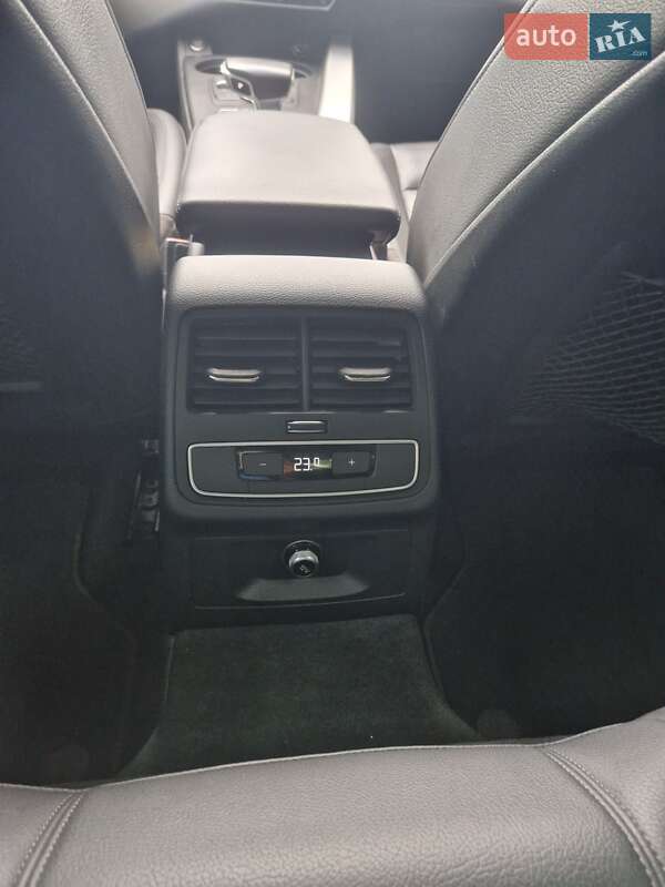 Седан Audi A4 2017 в Николаеве