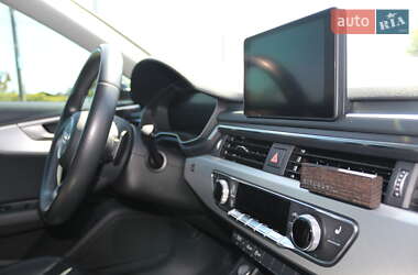 Седан Audi A4 2017 в 