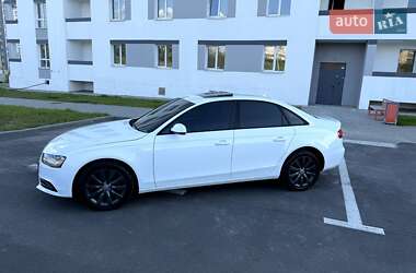 Седан Audi A4 2014 в 
