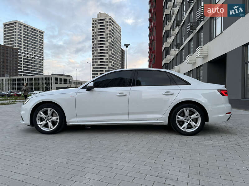 Седан Audi A4 2018 в Києві