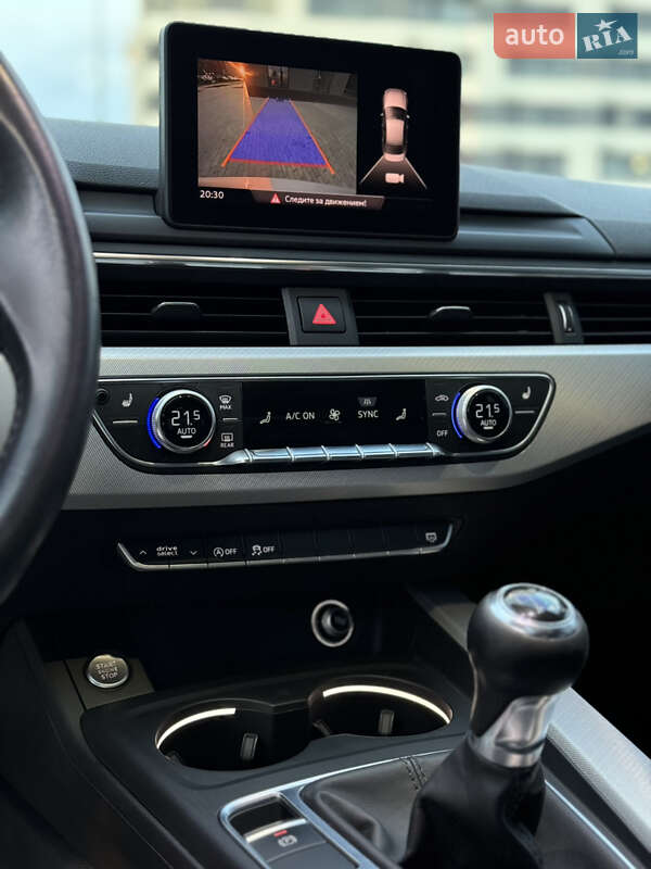 Седан Audi A4 2018 в Києві