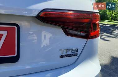 Седан Audi A4 2016 в 