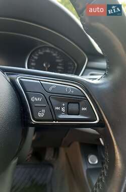 Седан Audi A4 2016 в 