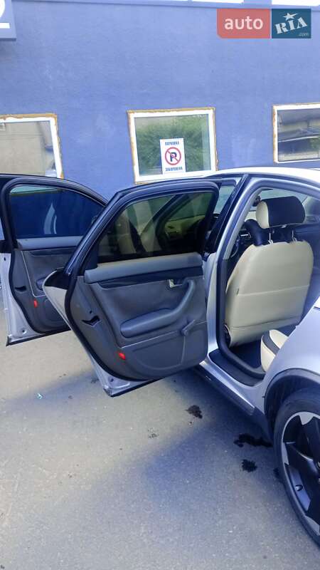 Седан Audi A4 2001 в Черкассах