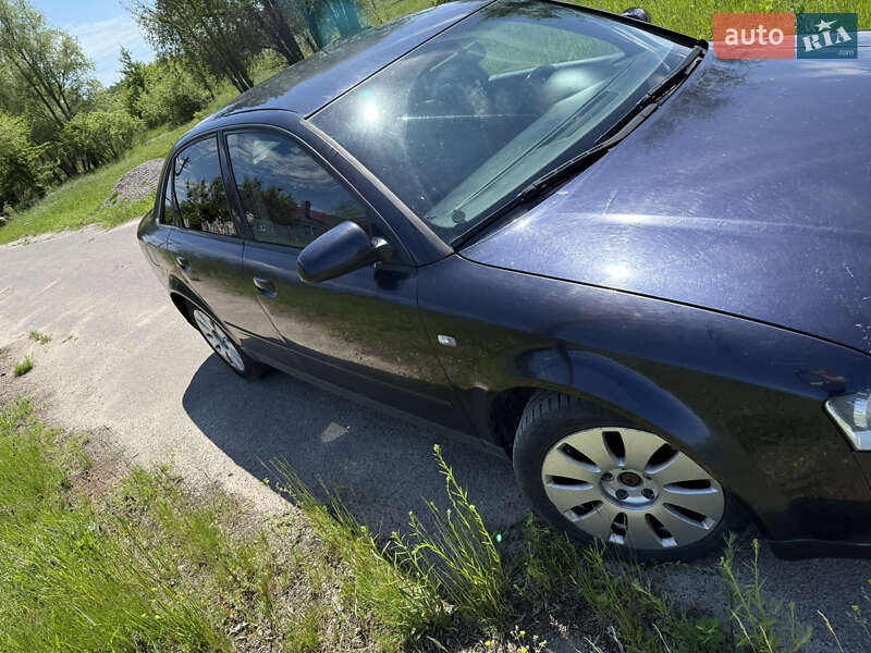 Седан Audi A4 2002 в Киеве