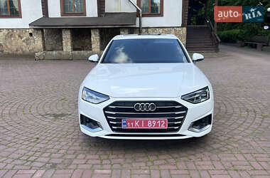 Седан Audi A4 2020 в 