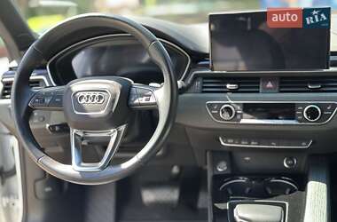 Седан Audi A4 2020 в 