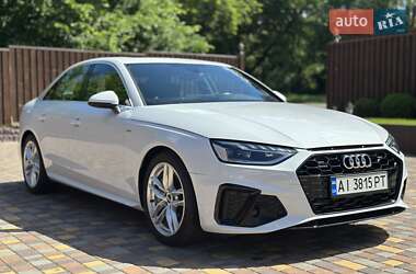 Седан Audi A4 2020 в 