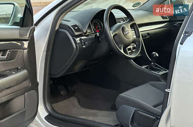 Универсал Audi A4 2003 в 