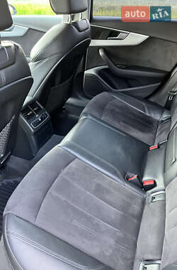 Седан Audi A4 2016 в 
