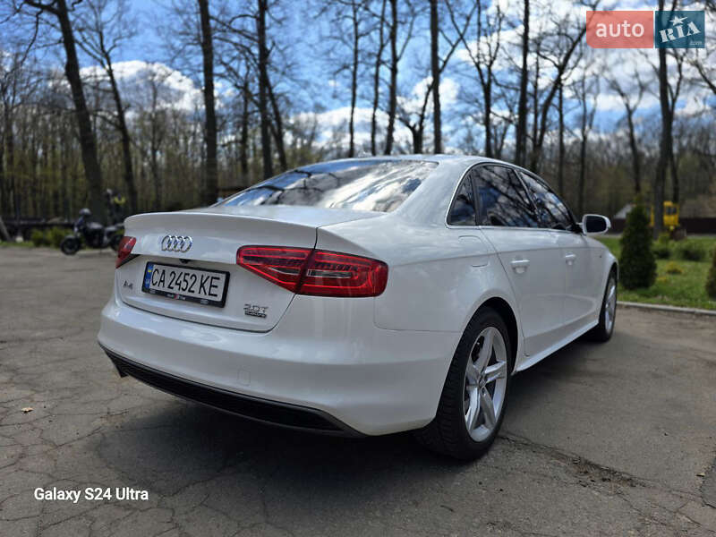 Седан Audi A4 2015 в Умані