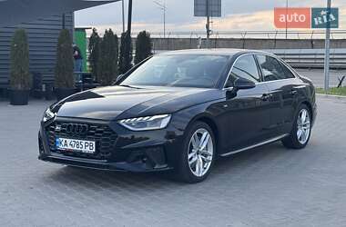 Седан Audi A4 2023 в 