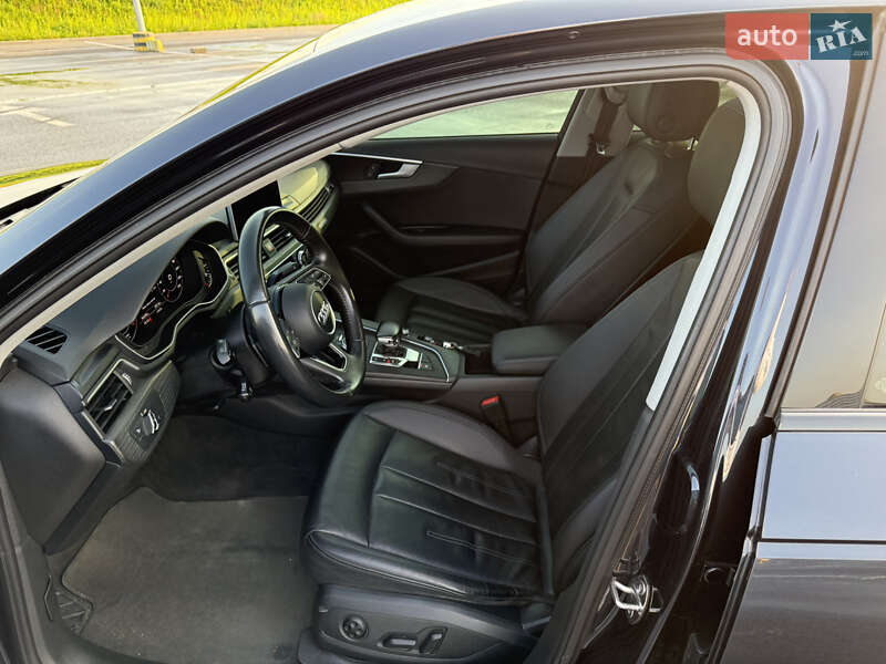 Седан Audi A4 2017 в Львове