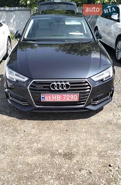 Седан Audi A4 2018 в Луцьку