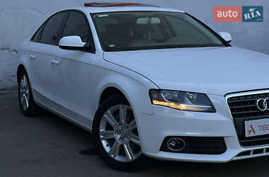 Седан Audi A4 2009 в 