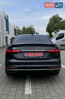 Седан Audi A4 2020 в 