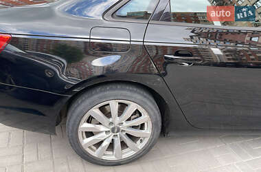 Седан Audi A4 2016 в 