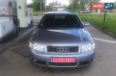 Седан Audi A4 2004 в Луцьку