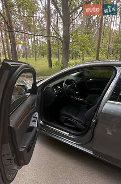 Седан Audi A4 2014 в 