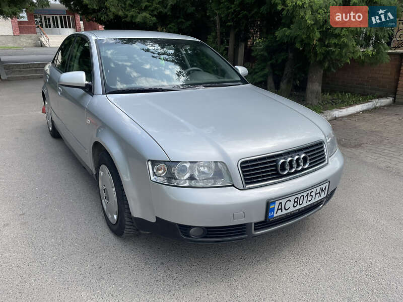 Седан Audi A4 2002 в Луцке