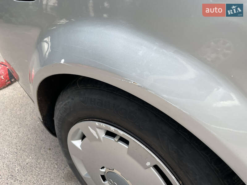 Седан Audi A4 2002 в Луцке
