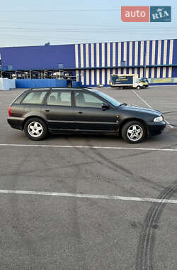 Универсал Audi A4 1997 в 