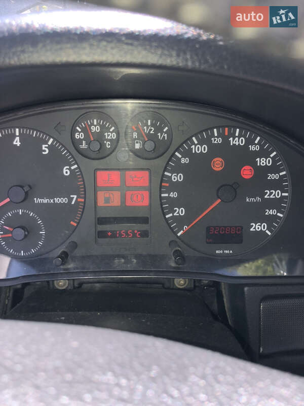 Универсал Audi A4 1997 в Радехове