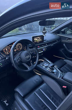 Седан Audi A4 2015 в 