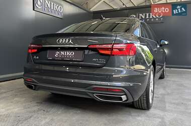 Седан Audi A4 2021 в 