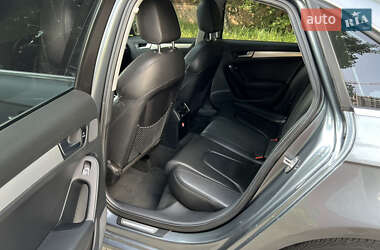Седан Audi A4 2012 в 