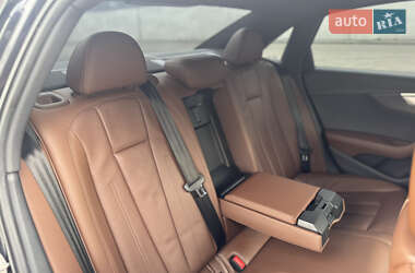 Седан Audi A4 2016 в 