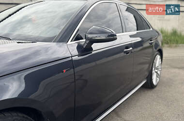 Седан Audi A4 2016 в 