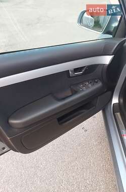 Универсал Audi A4 2003 в 