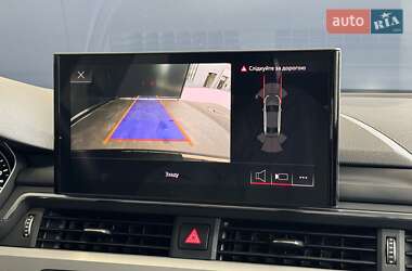 Седан Audi A4 2021 в 