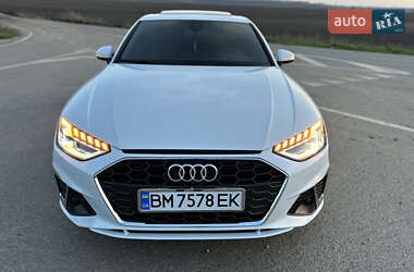 Седан Audi A4 2022 в 