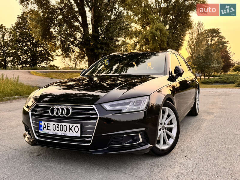 Универсал Audi A4 2016 в Днепре