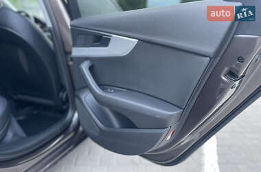 Седан Audi A4 2016 в 