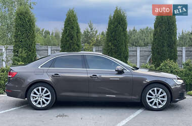 Седан Audi A4 2016 в 