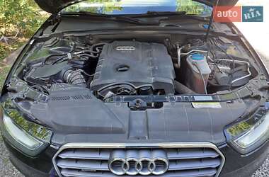 Седан Audi A4 2012 в 