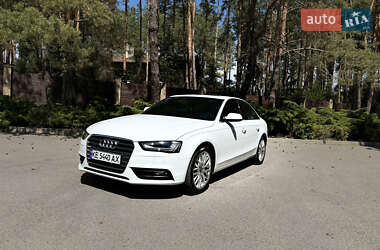 Седан Audi A4 2014 в Дніпрі