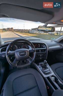 Универсал Audi A4 2012 в 