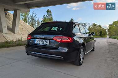 Универсал Audi A4 2012 в 
