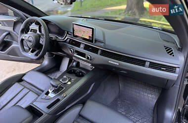 Седан Audi A4 2017 в 