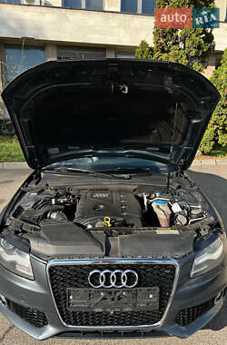 Седан Audi A4 2010 в 