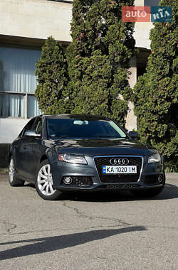 Седан Audi A4 2010 в Києві