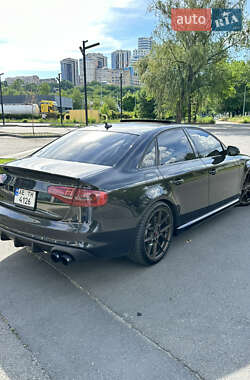 Седан Audi A4 2014 в 