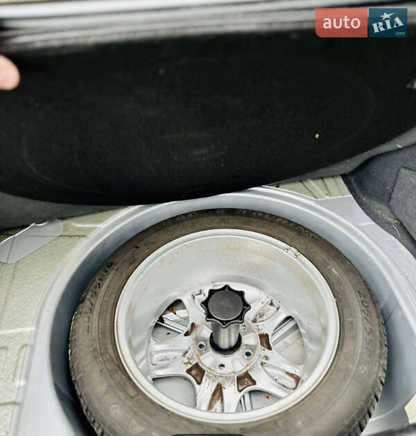 Седан Audi A4 2000 в Виннице