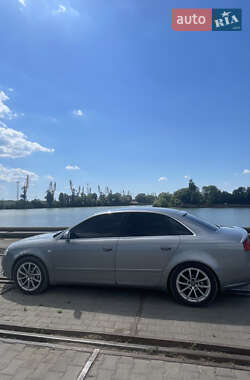 Седан Audi A4 2005 в 