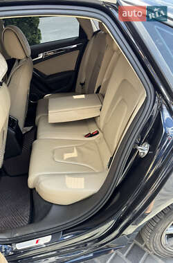 Седан Audi A4 2014 в 