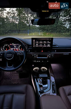 Седан Audi A4 2020 в 